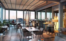 Meliá Barcelona Sky